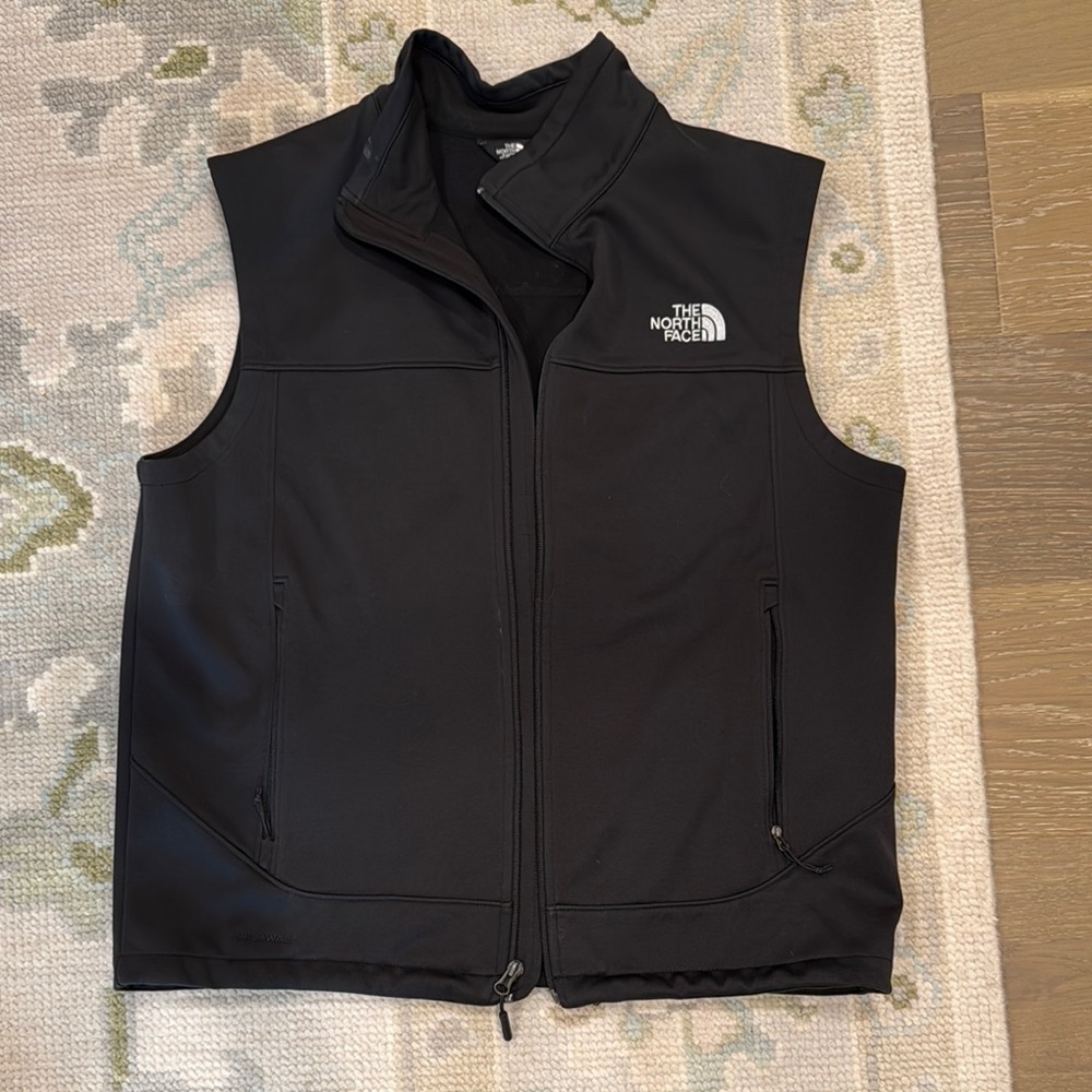 The North Face Men's Black Vest